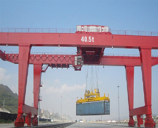 RMG Rail Mounted Container Gantry